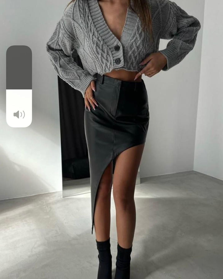 Gonna in ecopelle con spacco Nero Level Stores