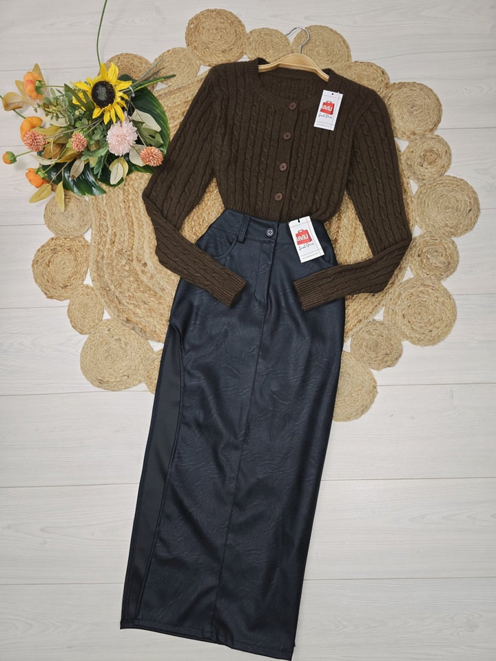 Gonna in ecopelle con spacco Nero Level Stores