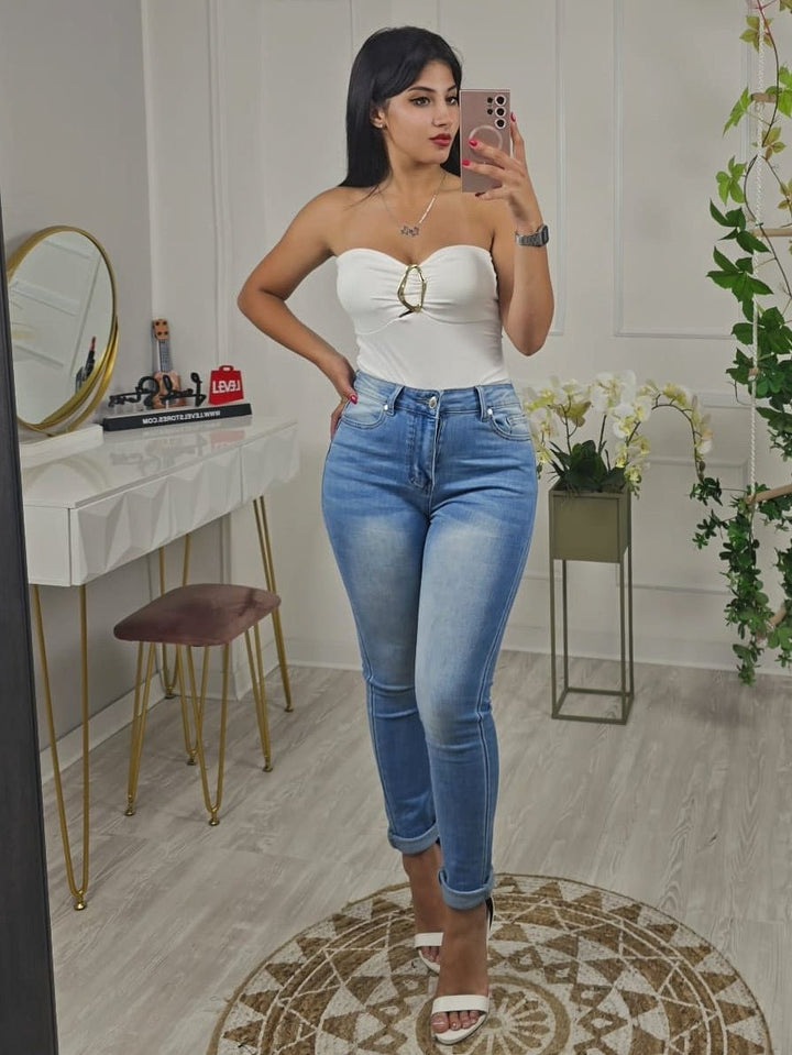 Jeans modello skinny tinta unita lavaggio chiaro Elasticizzato - Jeans chiaro - Level Stores