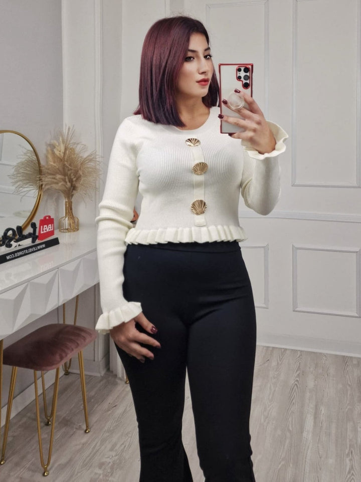 Maglia a costine scollo aderente elasticizzato manica lunga con volant con bottoni morbido e caldo Bianco Level Stores