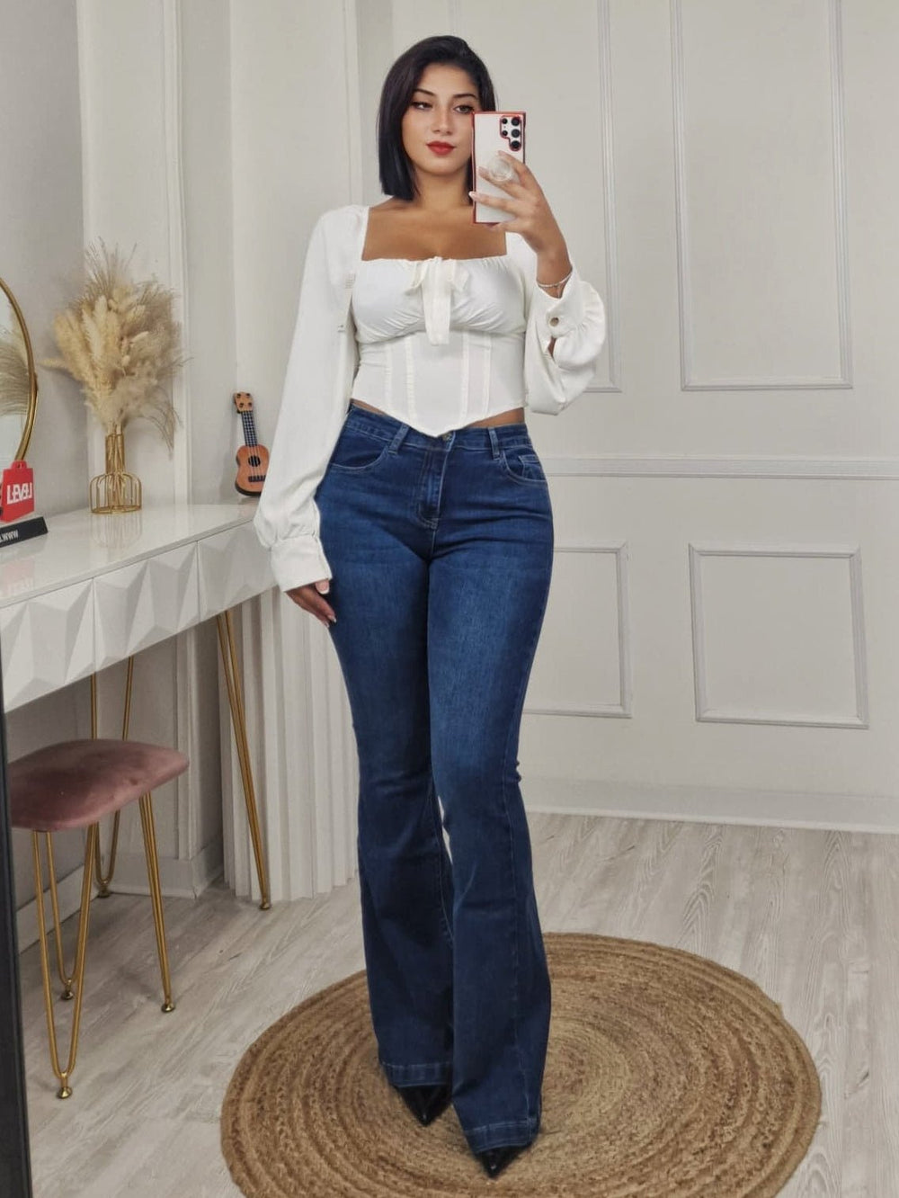 Maglia in chiffon scollo a cuore con coppe preformate con lacci