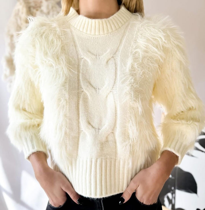 Maglia in pelliccia morbido e caldo Beige Level Stores