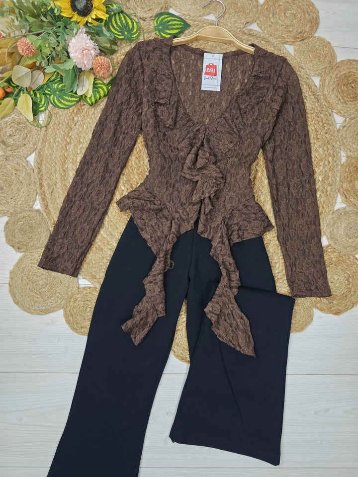 maglia in pizzo scollo a v con manica lunga aderente elasticizzato Bordo Level Stores