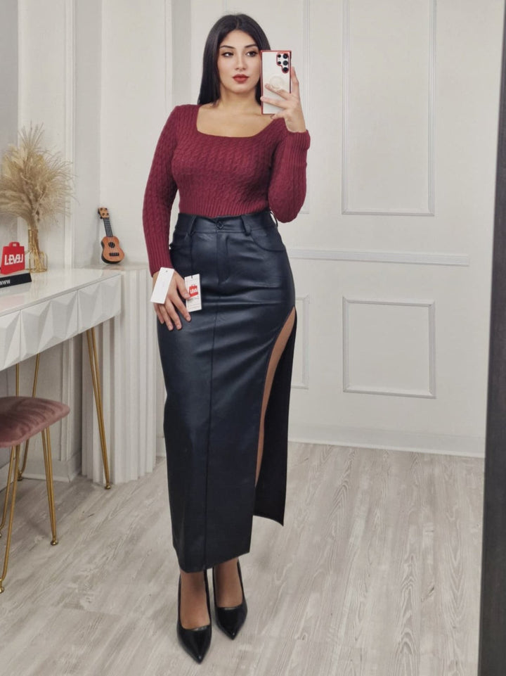 Maglia modello corto Scollo quadrato, motivo a intreccio e manica lunga morbido e caldo Nero Level Stores