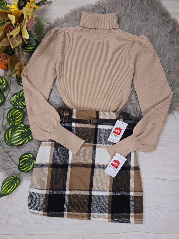 Maglione a costine collo alto e manica lunga a sbuffo modello corto - Camel - Level Stores