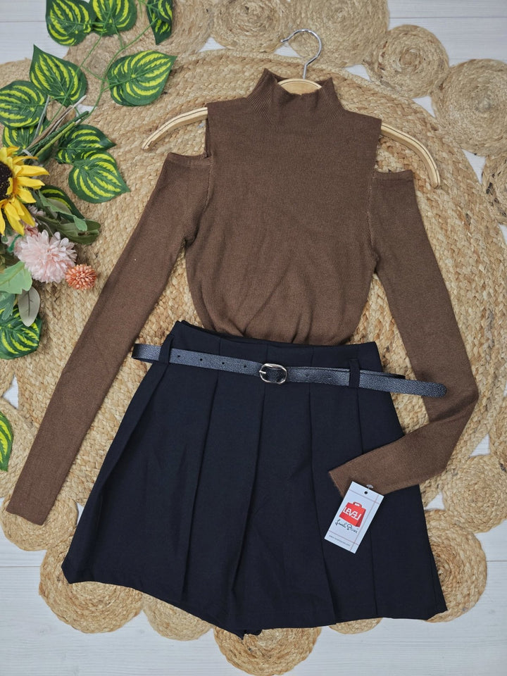 Maglione a costine con collo alto aderente elasticizzato Marrone Level Stores