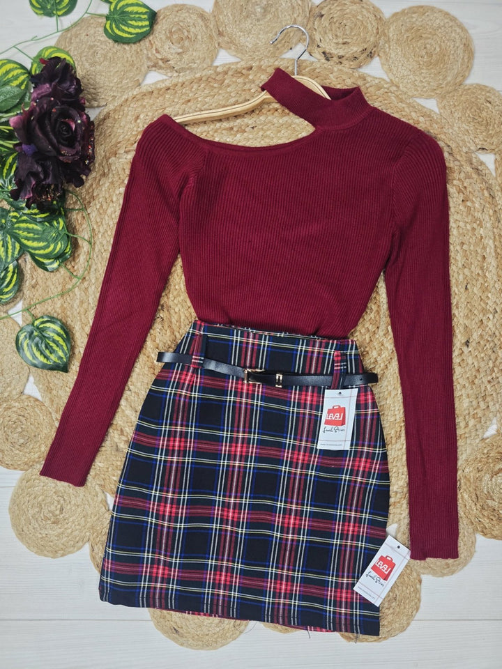 Maglione a costine con collo alto modello corto aderente elasticizzato Bianco Level Stores
