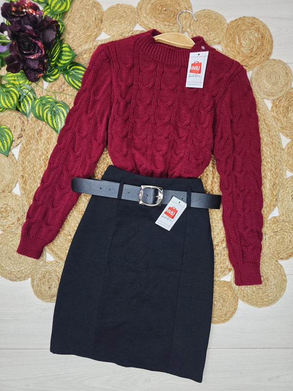 Maglione corto con motivo a intreccio pesante in morbido tessuto e caldo Nero Level Stores