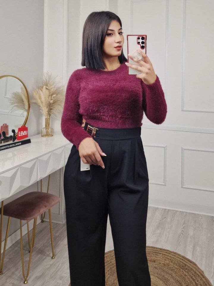 Maglione corto in pelliccia morbida Nero Level Stores