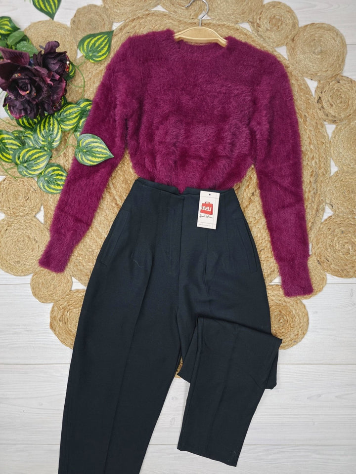 Maglione in pelliccia modello corto morbido Bordo Level Stores