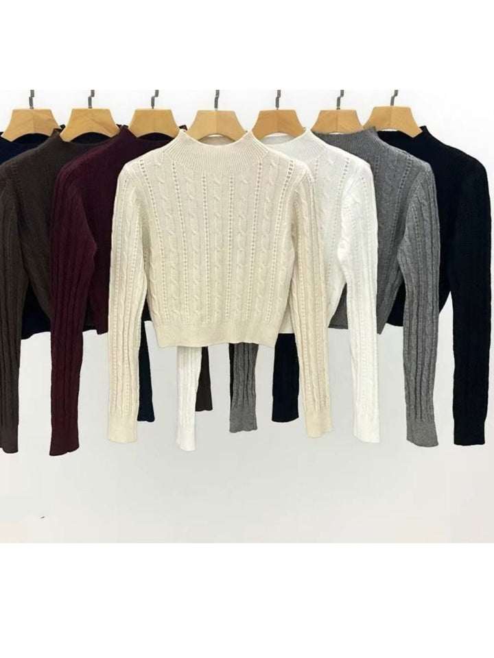 Maglione modello corto con motivo a intreccio aderente elasticizzato morbido e caldo Beige Level Stores