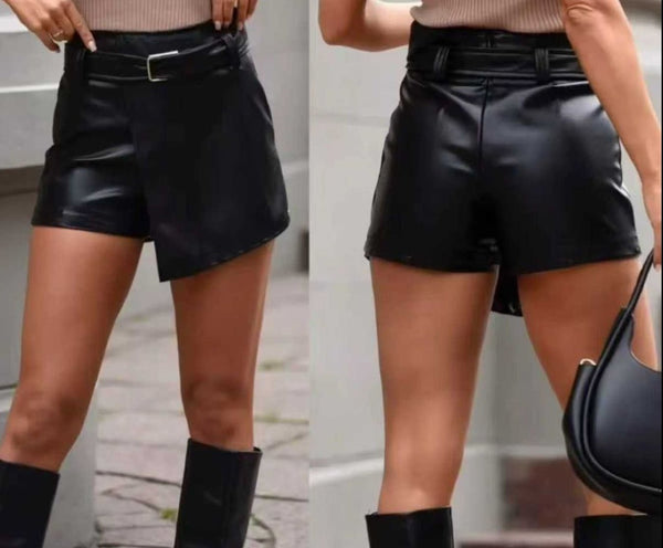 Pantagonna in ecopelle inclusa la cintura elasticizzato Nero Level Stores