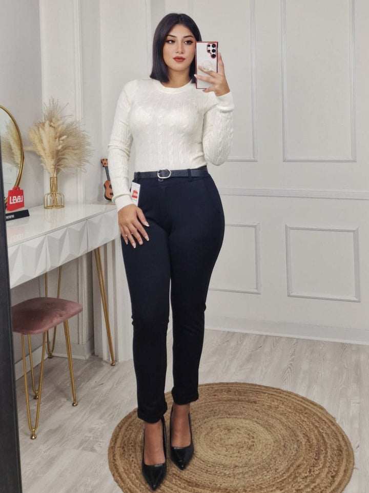 Pantalone con tasche modello skinny con cintura inclusa elasticizzato Nero Level Stores