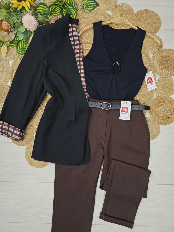 Pantalone con tasche modello skinny con cintura inclusa elasticizzato Nero Level Stores