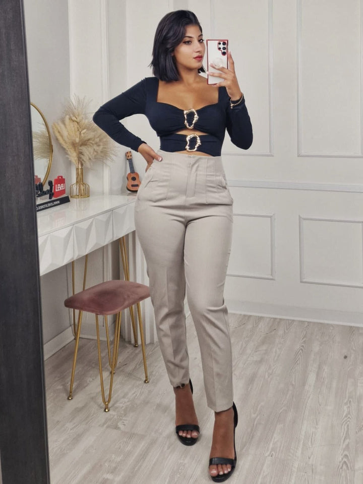 Pantalone modello classico a vita alta con pinces con tasche Beige Level Stores