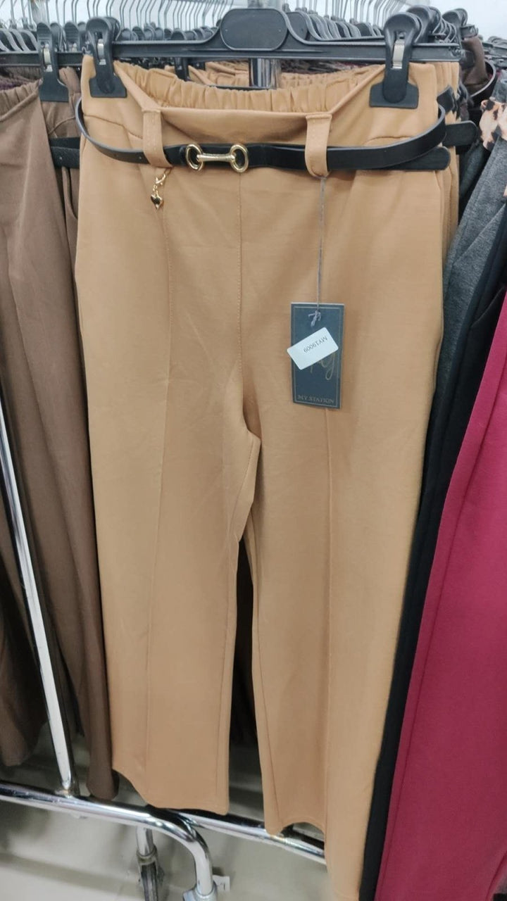 Pantalone modello palazzo elastico in vita inclusa la cintura` Beige Level Stores