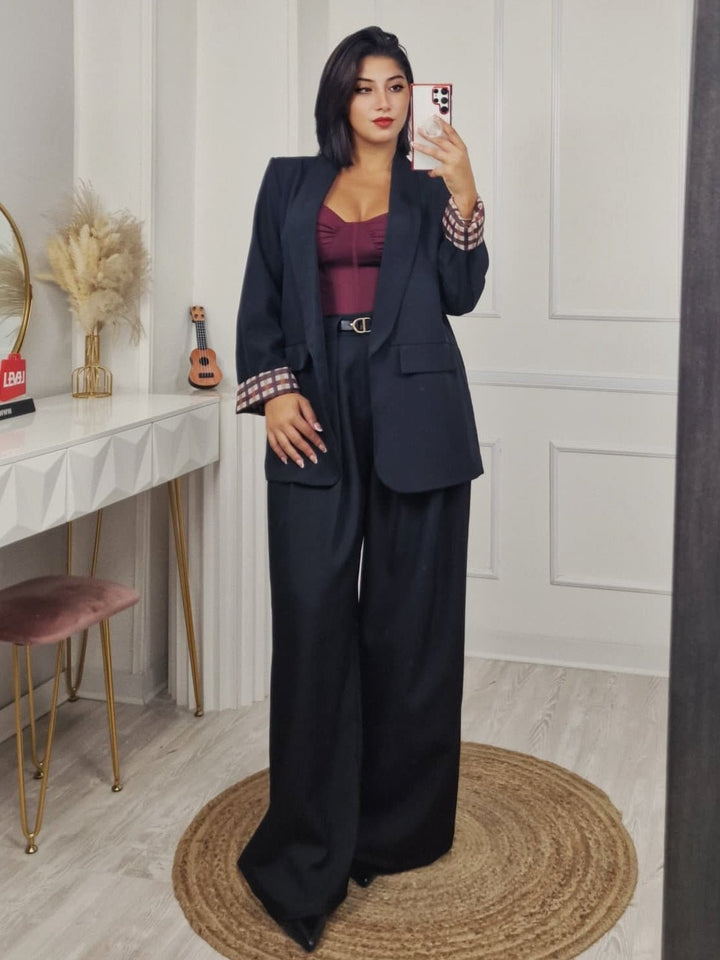 Pantalone palazzo con vita elasticizzata e cintura inclusa Nero Level Stores