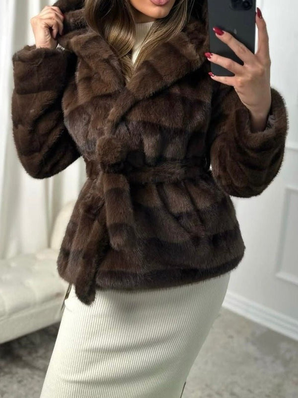 Pelliccia con cappuccio inclusa la cintura morbido e caldo Marrone Level Stores