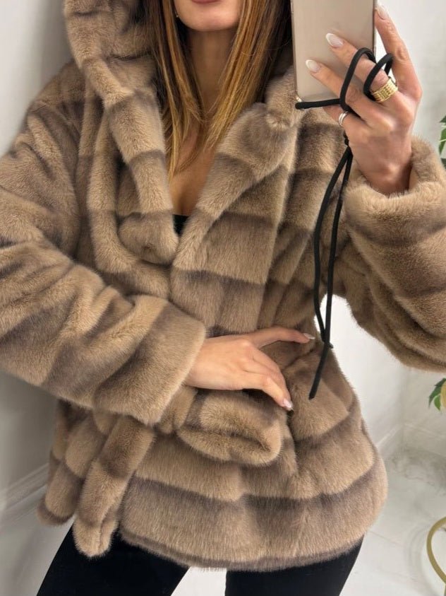 Pelliccia con cappuccio inclusa la cintura morbido e caldo Camel Level Stores