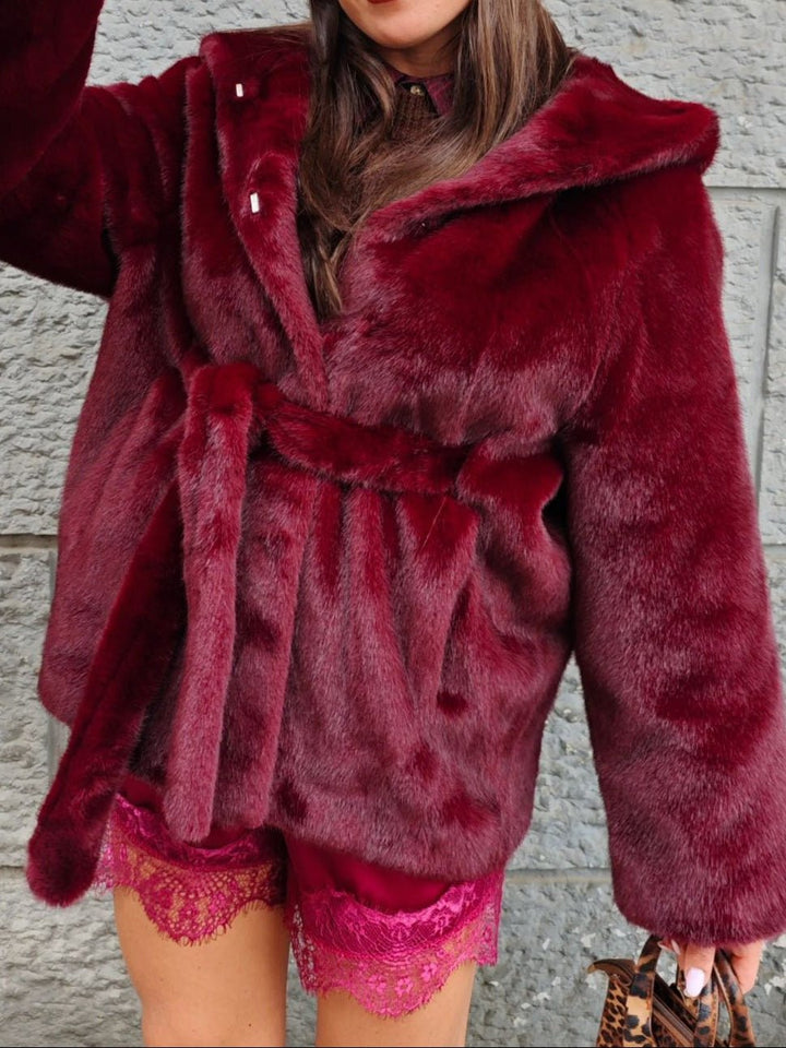 Pelliccia con cappuccio morbido e caldo, chiusura a bottoni, maniche lunghe e cintura inclusa Marrone Level Stores