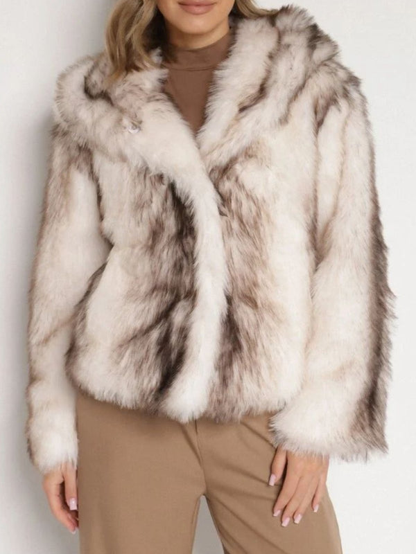 Pelliccia con cappuccio morbido e caldo Beige Level Stores