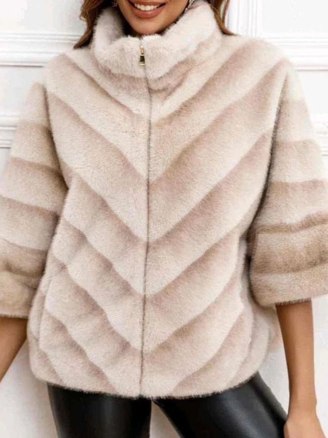 Pelliccia con zip con tasche morbido e caldo maniche tre quarti Camel Level Stores