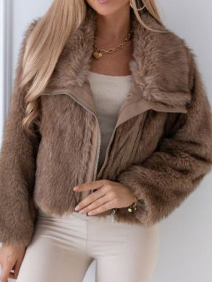 Pelliccia con zip morbido e caldo Beige Level Stores