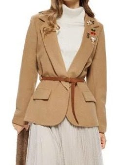 Questa giacca blazer in panno è dotata di fodera strass inclusa la cintura Tessuto pesante Nero Level Stores