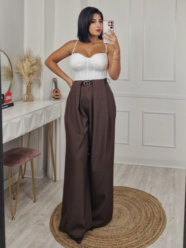 Pantalone palazzo con vita elasticizzata e cintura inclusa