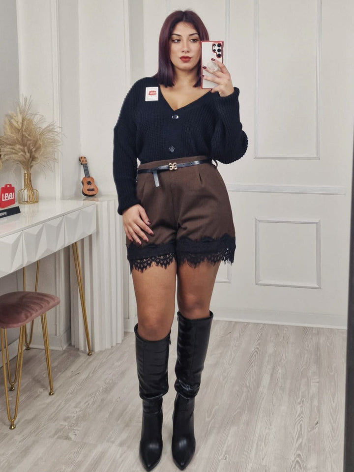 short in panno elastico sul retro in pizzo cintura elasticizzata Marrone Level Stores