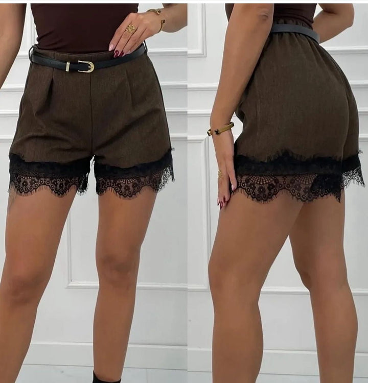 short in panno elastico sul retro in pizzo cintura elasticizzata Marrone Level Stores