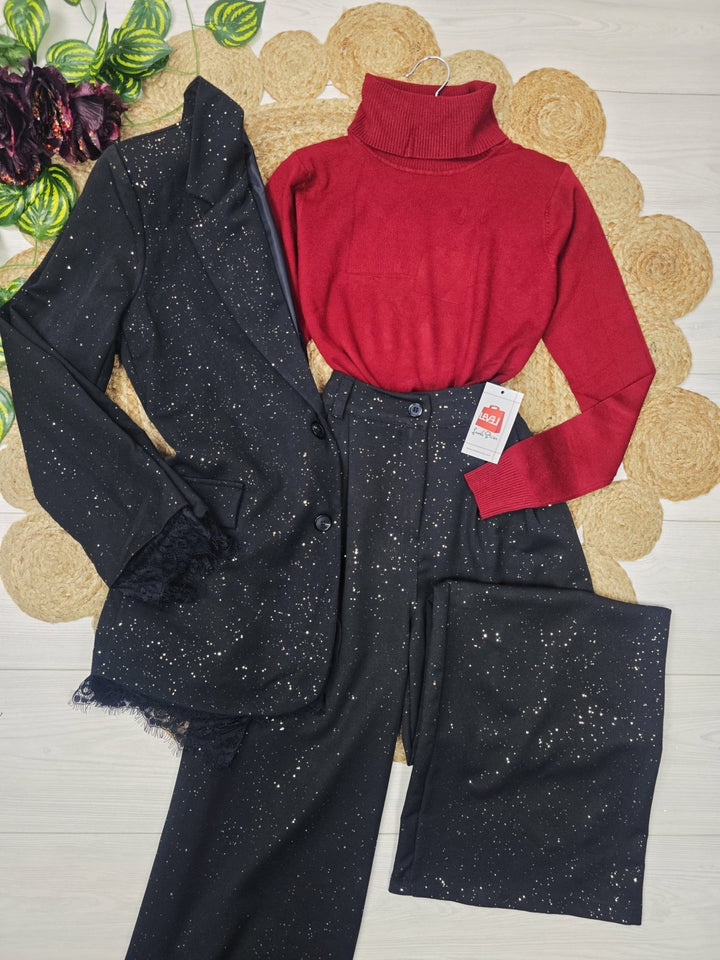 Tailleur completo in lurex con giacca in pizzo e bottoni con fodera, pantaloni palazzo Nero Level Stores