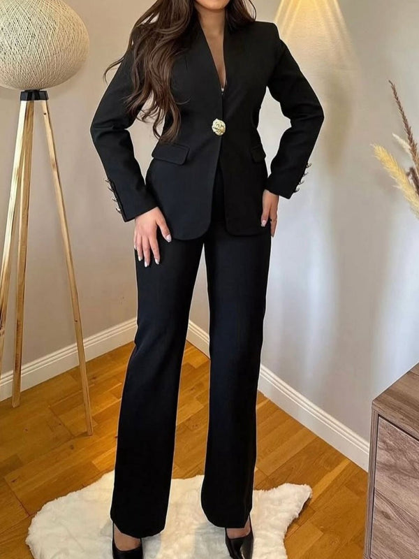 Tailleur giacca con fodera con bottone pantalone palazzo elastico in vita morbido Nero Level Stores
