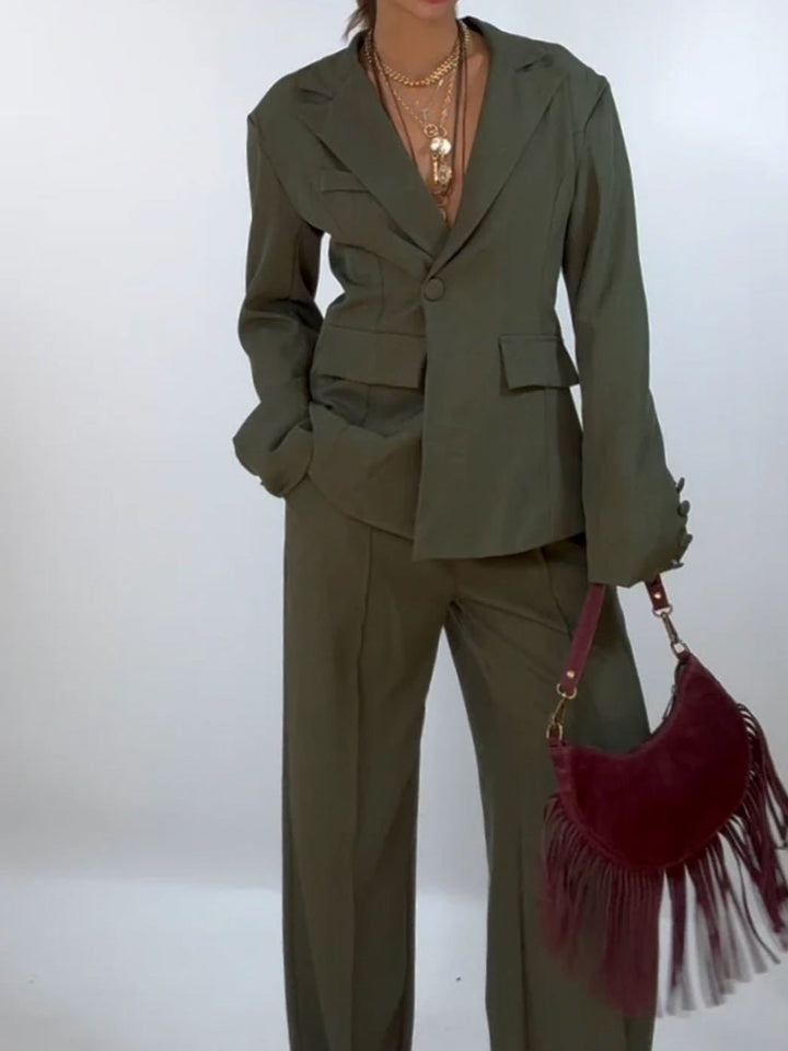 Tailleur giacca con fodera con bottoni pantalone palazzo elastico in vita morbido Verde militare Level Stores