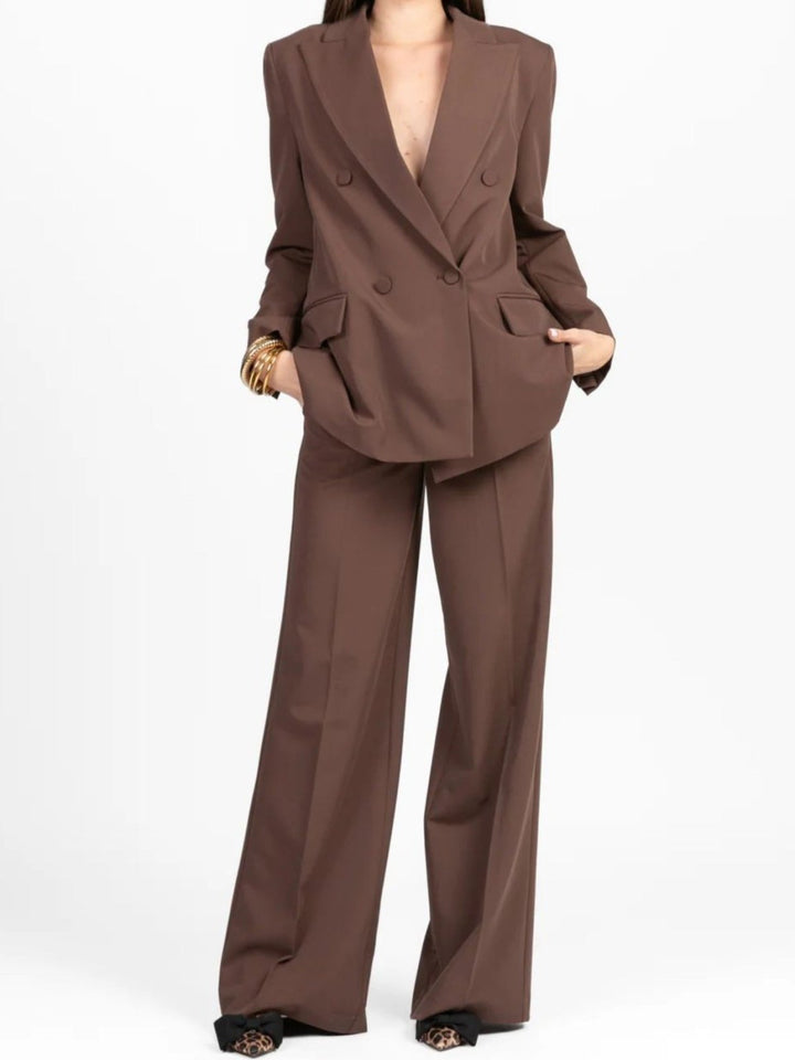 Tailleur giacca con fodera con bottoni pantalone palazzo elastico in vita morbido Marrone Level Stores