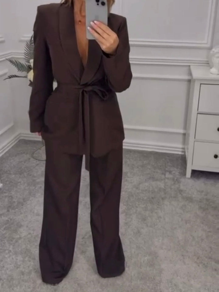 Tailleur giacca con fodera inclusa la cintura - pantalone palazzo elastico in vita Nero Level Stores