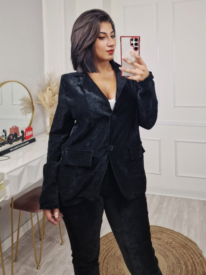 Tailleur giacca - pantalone con elastico in vita in velluto Nero Level Stores