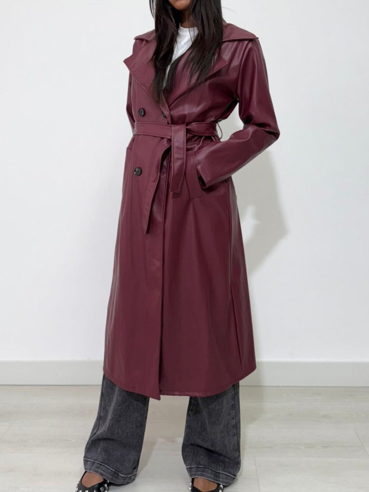 Trench lungo in ecopelle con rever classico maniche lunghe con bottone e cintura inclusa Nero Level Stores