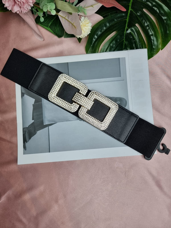Cintura con fascia elastica e fibbia con applicazione di strass e perline sintetiche. - Nero - Level Stores