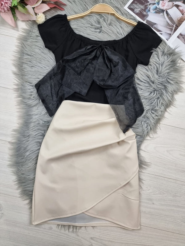Maglia con fiocco - Nero - Level Stores