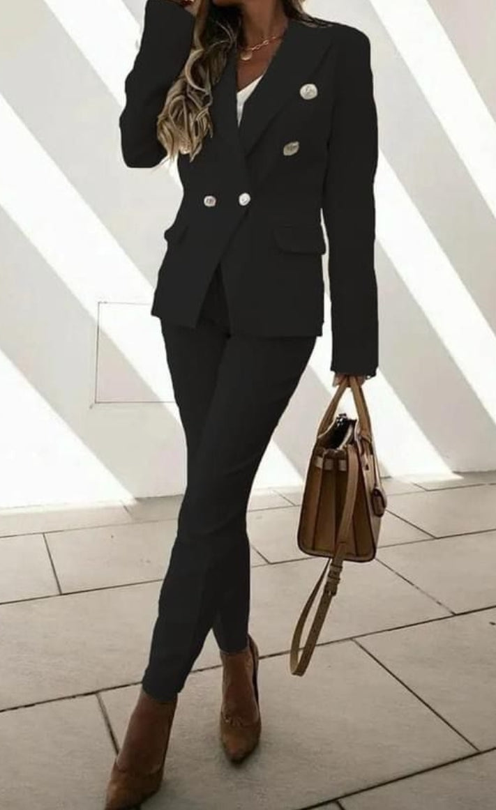 Tailleur giacca pantalone con fodera Elegante