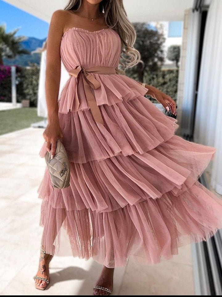 Abito lavorato su una maglia elasticizzata con velo di tulle - Rosa - Level Stores