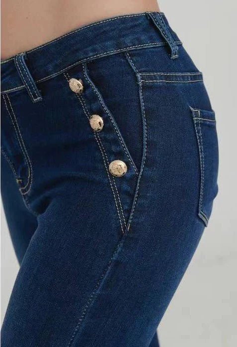 Jeans modello skinny con applicazione di bottoni. - Jeans scuro - Level Stores