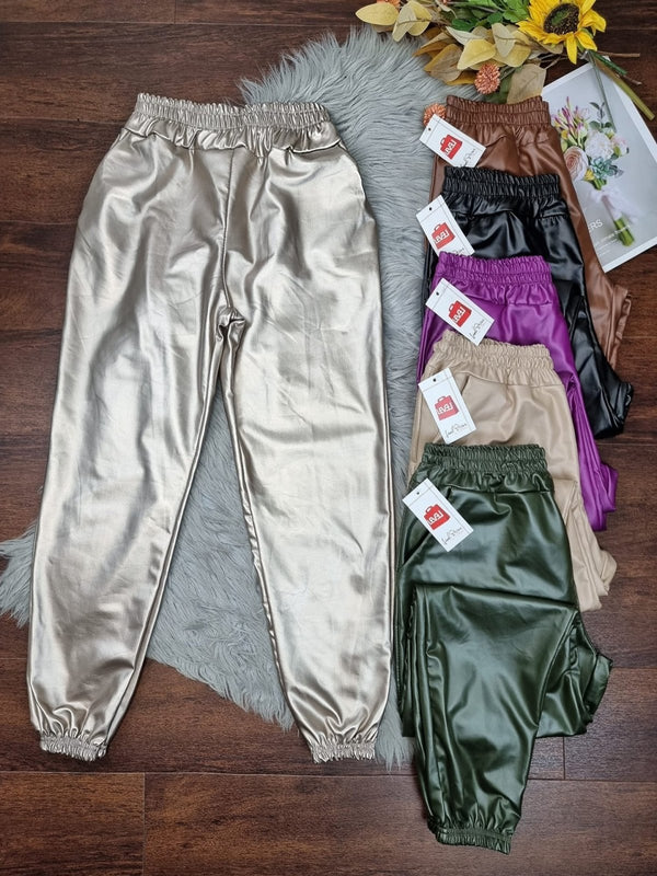 Pantalone in ecopelle con fascia elastica arricciata e tasche laterali - Nero - Level Stores