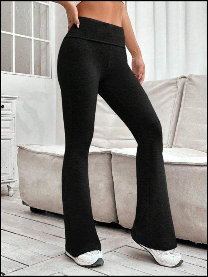 Pantalone modello a zampa d'elefante a vita alta con elastico - Nero - Level Stores